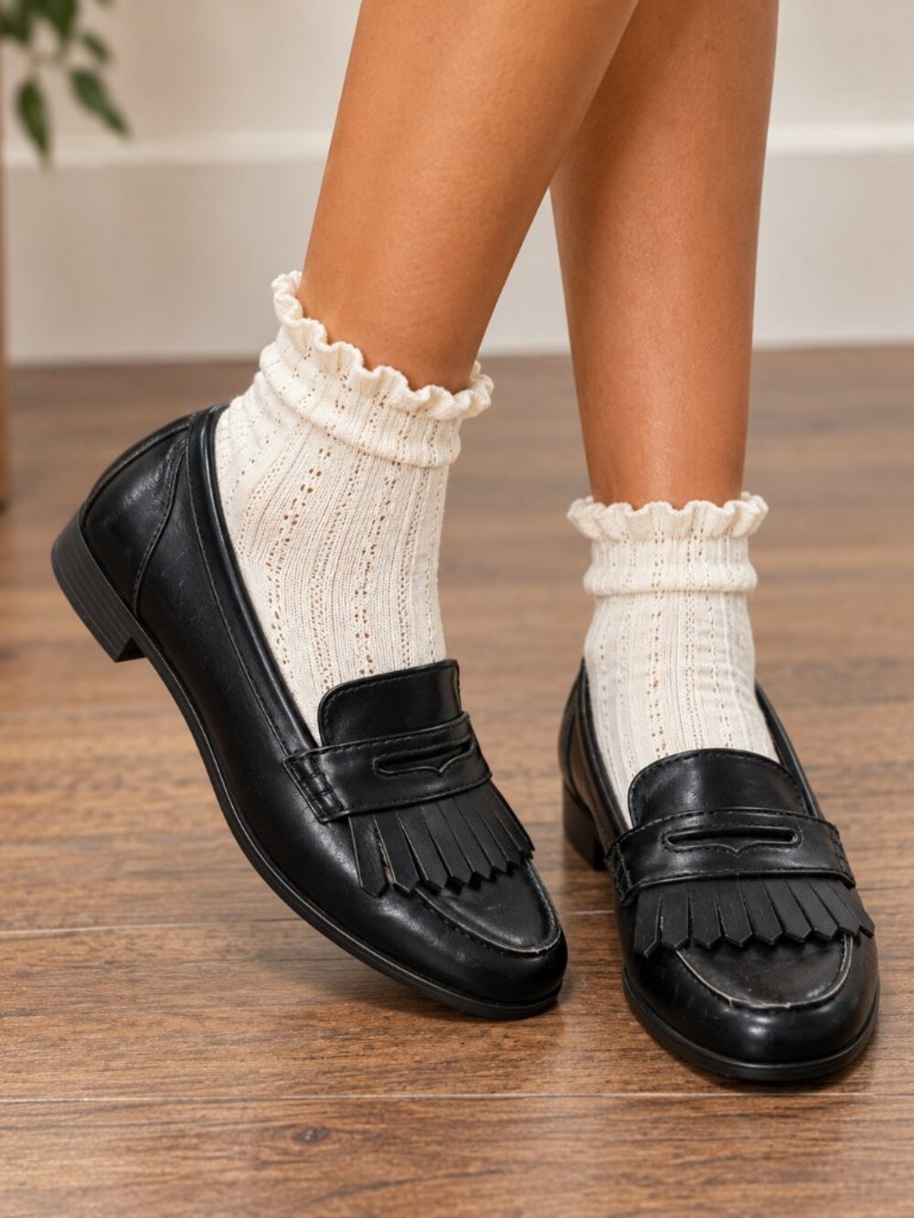 LifeStride Black Leather Kiltie Fringe Loafers Women’s 6.5 M Comfort Preppy